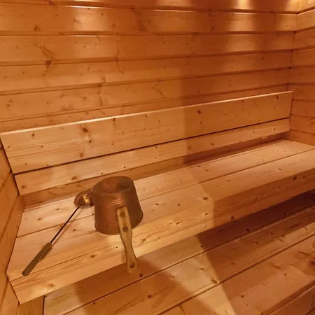 Kaetkaelaeinen E 2 By Interhome *